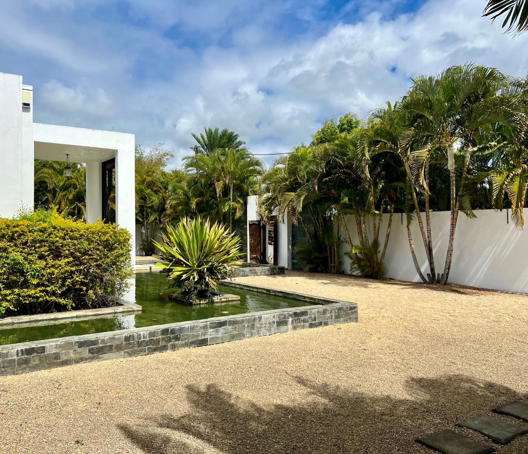Blue Palm With Private Pool & Tropical Garden Cap Malheureux