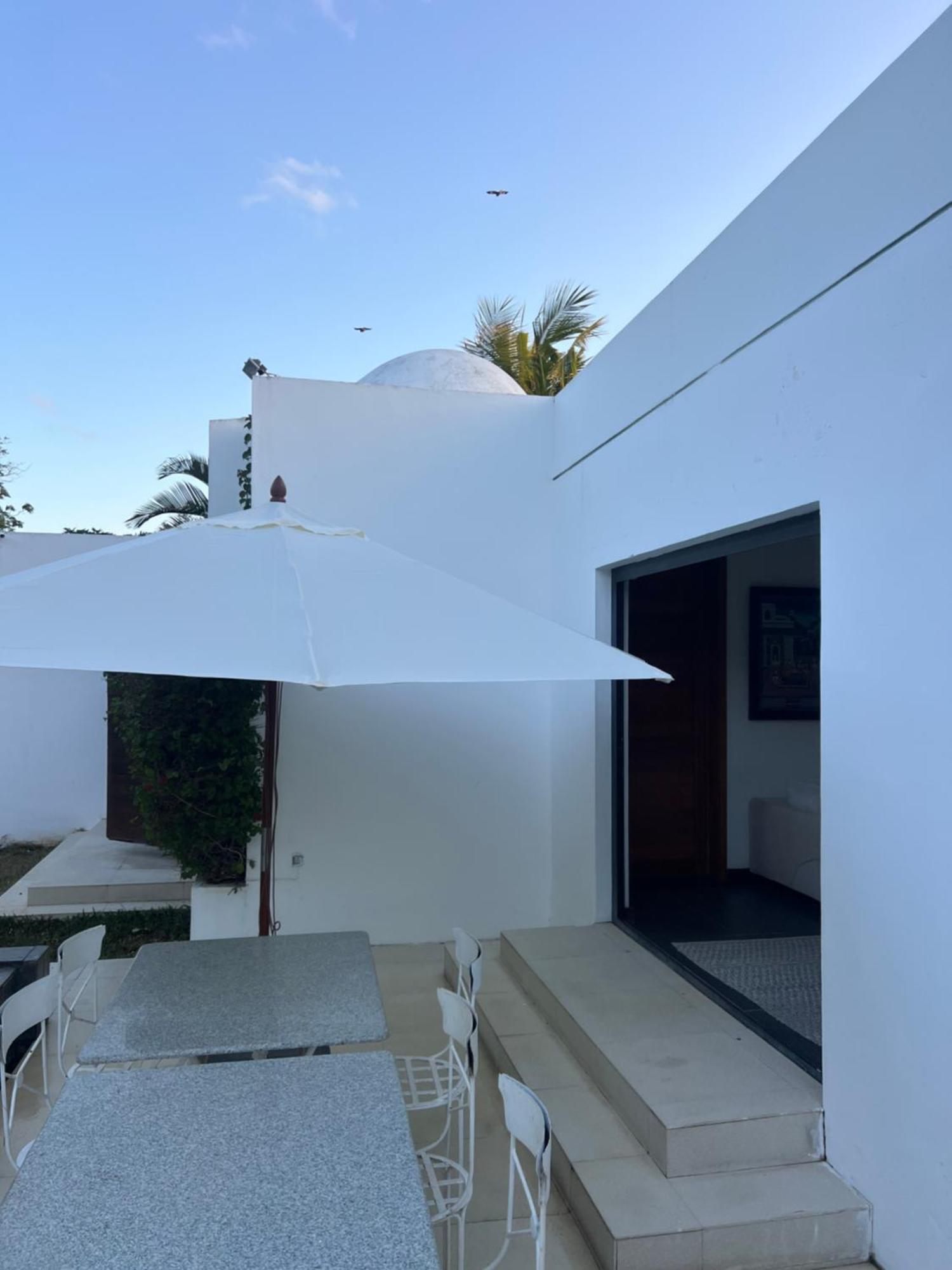 Blue Palm With Private Pool & Tropical Garden * كاب مالهيريوكْسْ