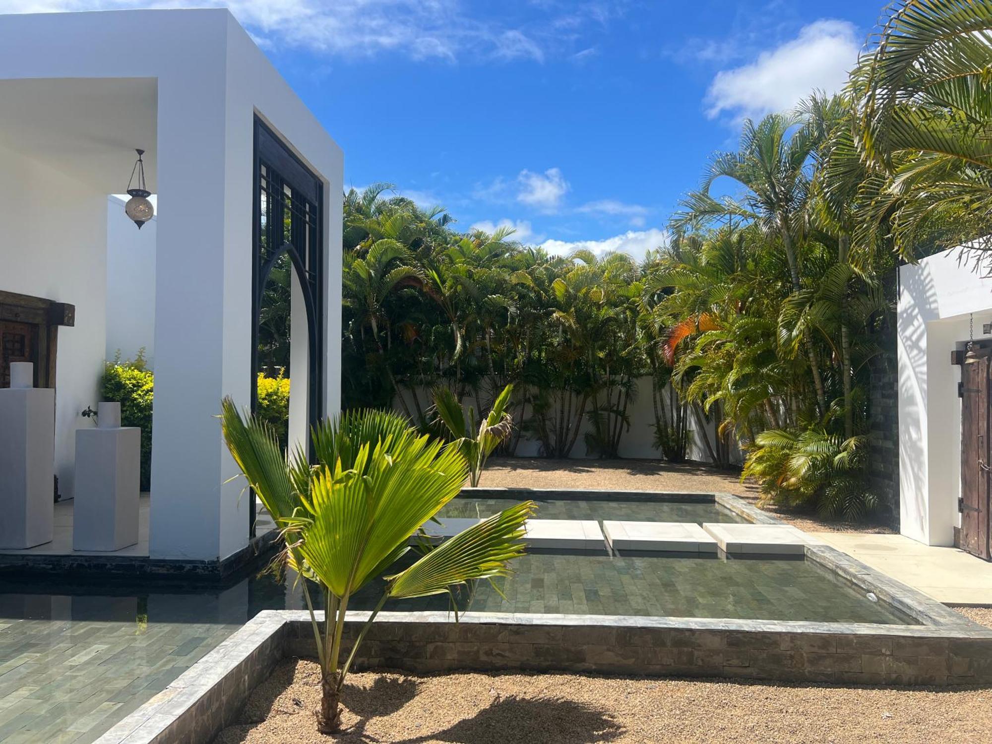 Holiday home Blue Palm With Private Pool & Tropical Garden *