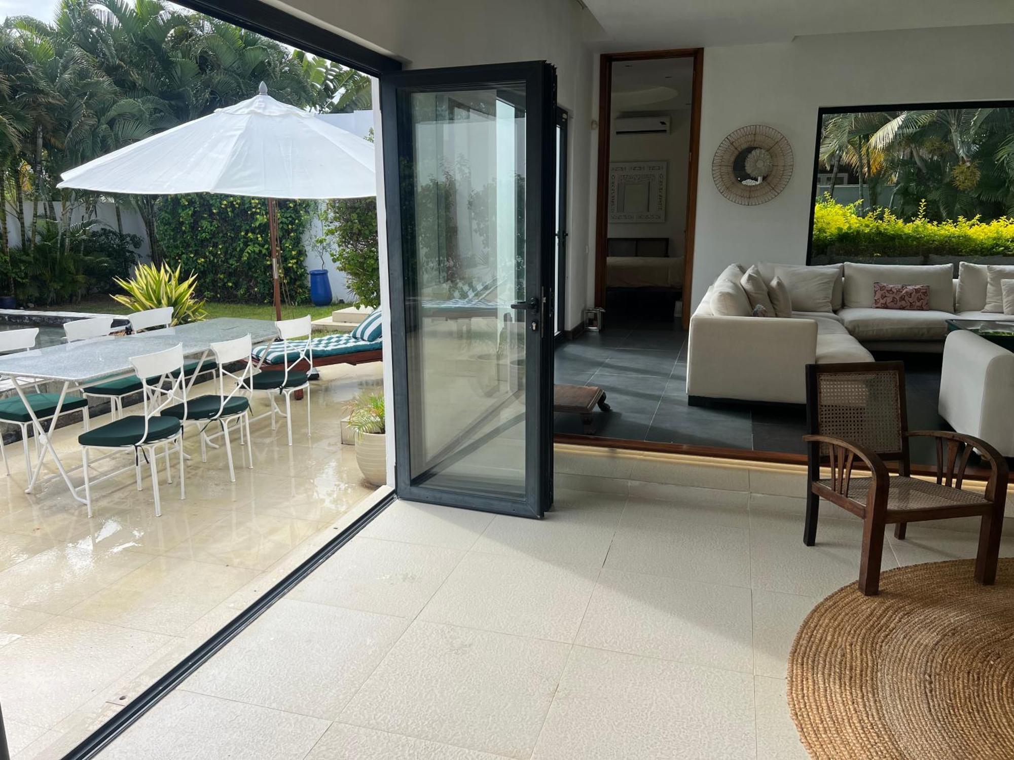Blue Palm With Private Pool & Tropical Garden بيت للعطل *