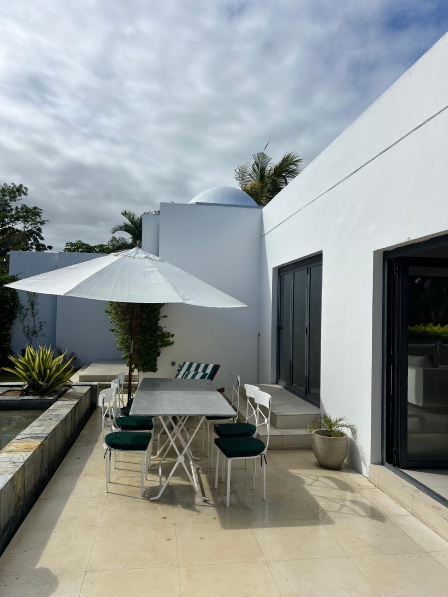 Blue Palm With Private Pool & Tropical Garden